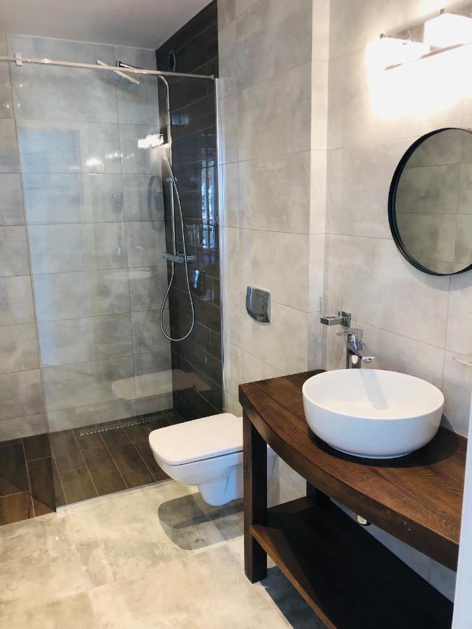 أوسترون Apartamenty Biala Perla المظهر الخارجي الصورة