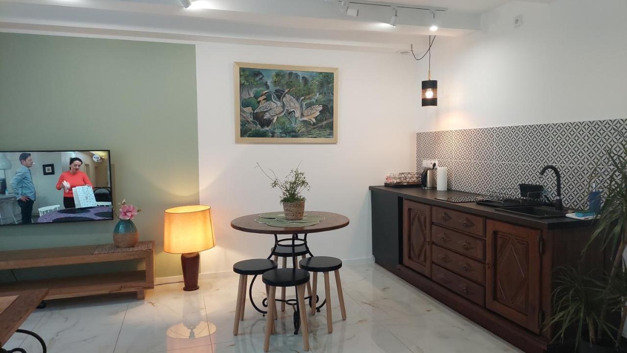 أوسترون Apartamenty Biala Perla المظهر الخارجي الصورة